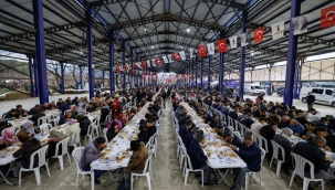Başkan Tugay ramazan bereketini Kiraz'daki yurttaşlarla paylaştı