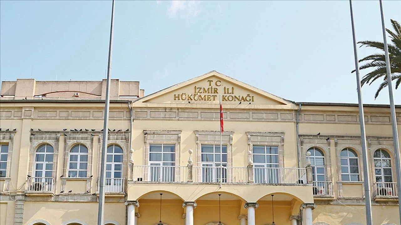 İzmir'de gösteri yasağı 4 gün daha uzatıldı