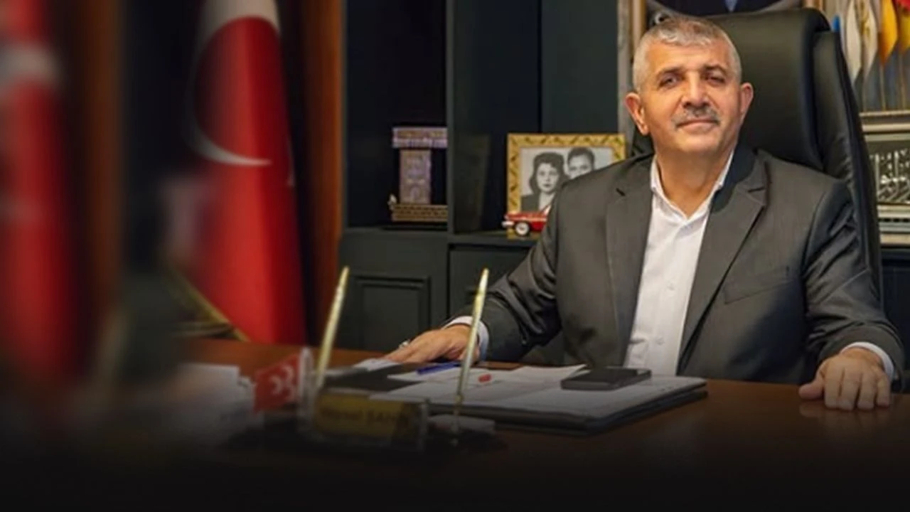 MHP'li Şahin'den CHP'li Aslanoğlu'na Aliağa ve Menemen yanıtı: Hangi belediyeniz 31 Mart puanının üstünde!