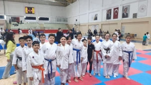 İzmir Şampiyonası'nda Aliağa Rüzgârı