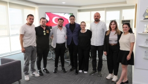 Aliağa Rizeliler Derneği'nden Başkan Serkan Acar'a Nezaket Ziyareti