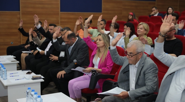 Başkan Acar'dan Gemi Söküm ve Halk Plajı Açıklaması