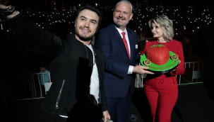 Emiralem Çilek Festivali'ne muhteşem başlangıç