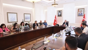 İzmir'de yangın riskine karşı ormanlara giriş yasaklandı