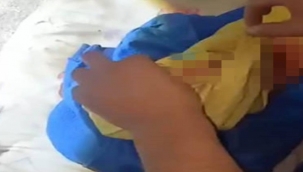 İzmir'de çatıya terk edilen yeni doğmuş bebek hayatını kaybetti