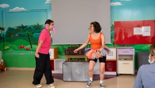 İzmir Şehir Tiyatroları'ndan onkoloji servisindeki miniklere anlamlı proje