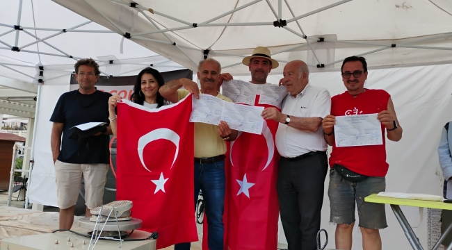 Menemenli ustalar Fransa'da da zirvede
