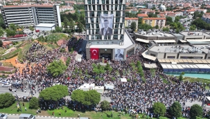 On Binlerle Birlikte Ferdi Başkanı Son Yolculuğuna Uğurladı