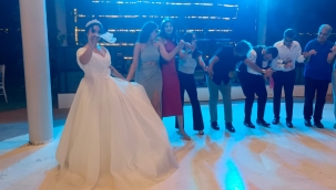 Şule ile Ozan Hayatlarını Birleştirdi