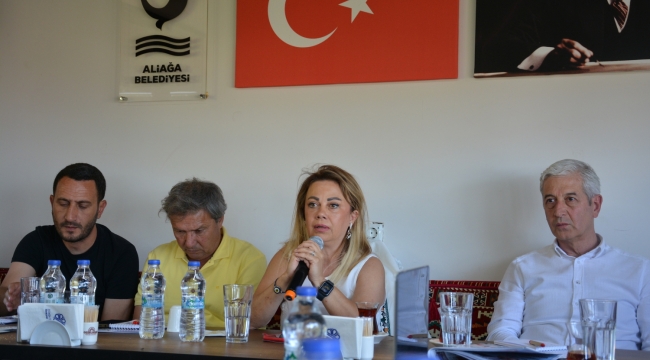 Bakırçay'da Meslektaşlarıyla Buluştu Yerel Basın Demokrasinin Soluğudur