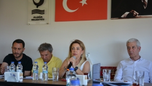 Bakırçay'da Meslektaşlarıyla Buluştu Yerel Basın Demokrasinin Soluğudur