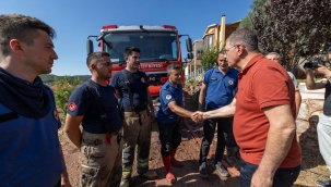 Başkan Tugay yangın bölgesini inceledi