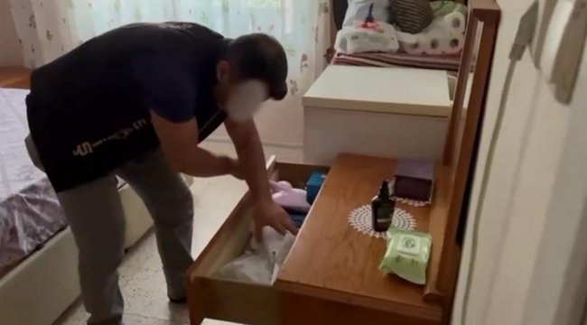 İzmir'de aranan şahıslara şafak operasyonu: 114 gözaltı