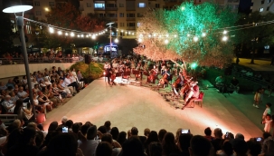 MAV Cello Ensemble, Zeytin Altında yaz esintisi yaşattı