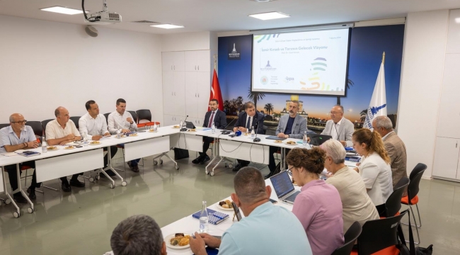Başkan Tugay: Sağlıklı gıdaya erişimin sürekliliği için iş birliği şart