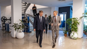 Hollanda Büyükelçisi Wijnands Başkan Tugay'ı Ziyaret Etti