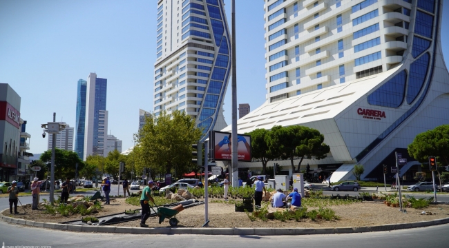 Kavşaklara estetik ve sürdürülebilir dokunuş