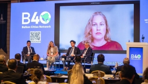 B40 Zirvesi'nde gündem dijital göçebeler