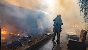 İzmir İtfaiyesi 8 ayda 11 bin 564 yangına müdahale etti