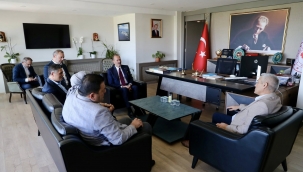 MHP İzmir Milletvekili Osmanağaoğlu Aliağa'da Ziyaretlerde Bulundu