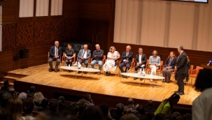 "İzmir'in 2074'e uzanan yolculuğu başladı"