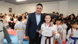 Aliağa Belediyesi Karate Kursu'nda 75 sporcu yeni kuşağına kavuştu