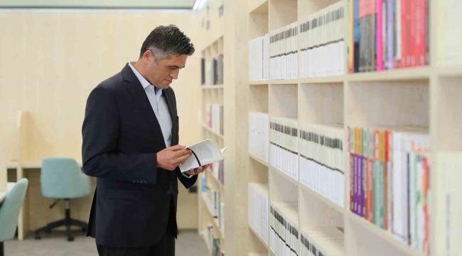 Aliağa Kent Kitaplığı yeni eserlerle büyümeye devam ediyor