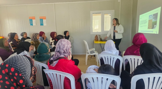 İzmir Büyükşehir Belediyesi kadınları her alanda destekliyor