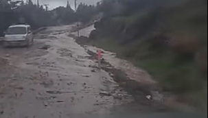 İzmir'in kuzey ilçelerinde kuvvetli sağanak yağış