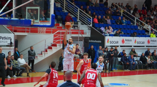 Aliağa Petkimspor, Zaragoza'yı farklı geçti