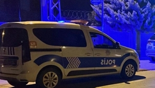 Hırsızlar, girdikleri evin sahibini bıçaklayarak öldürdü