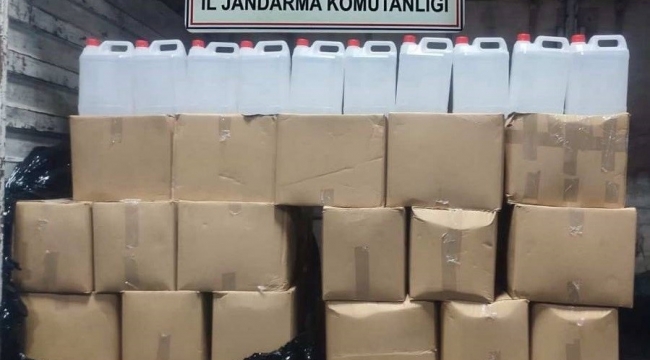İzmir'de 860 litre etil alkol ele geçirildi