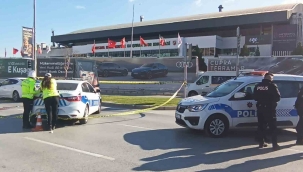 İzmir'de alkollü sürücünün çarptığı yaşlı kadın hayatını kaybetti