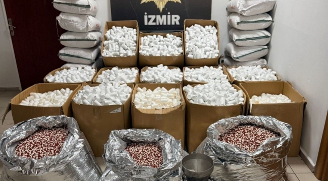 İzmir'de rekor düzeyde uyuşturucu hap operasyonu: 2,3 milyon adet ele geçirildi