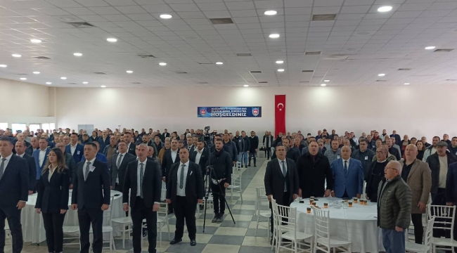  Aliağa Şoförler ve Otomobilciler Esnaf Odası'nda Seyhan Öz başkan seçildi