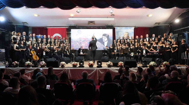 ASEV TSM Korosu, Şekip Ayhan Özışık eserleriyle sahne aldı