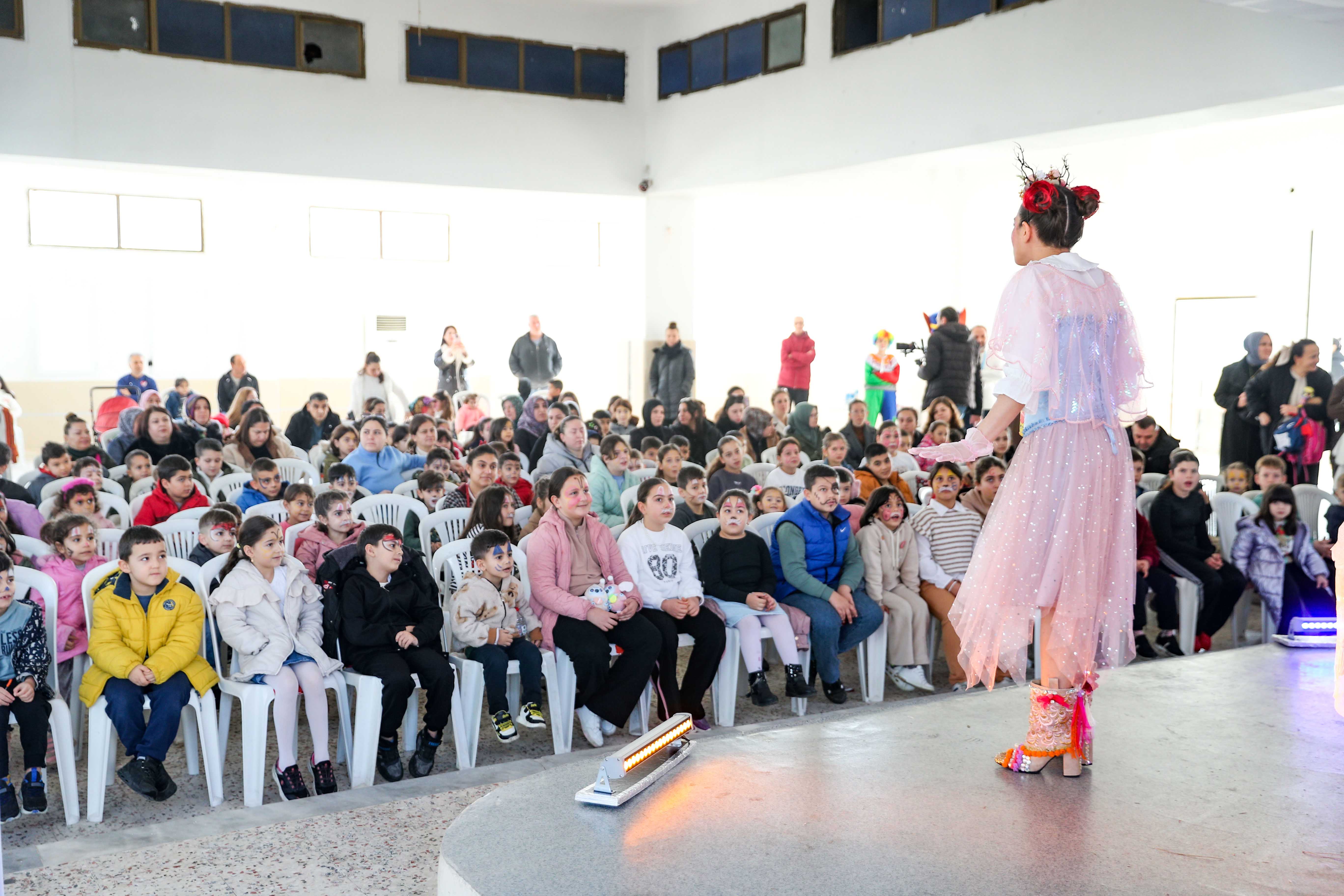 Birlikte Parlayalım Minik İzleyicileriyle Buluşuyor