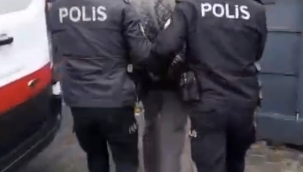 İzmir'de 24 yıl hapis cezasıyla aranan şahıs yakalandı