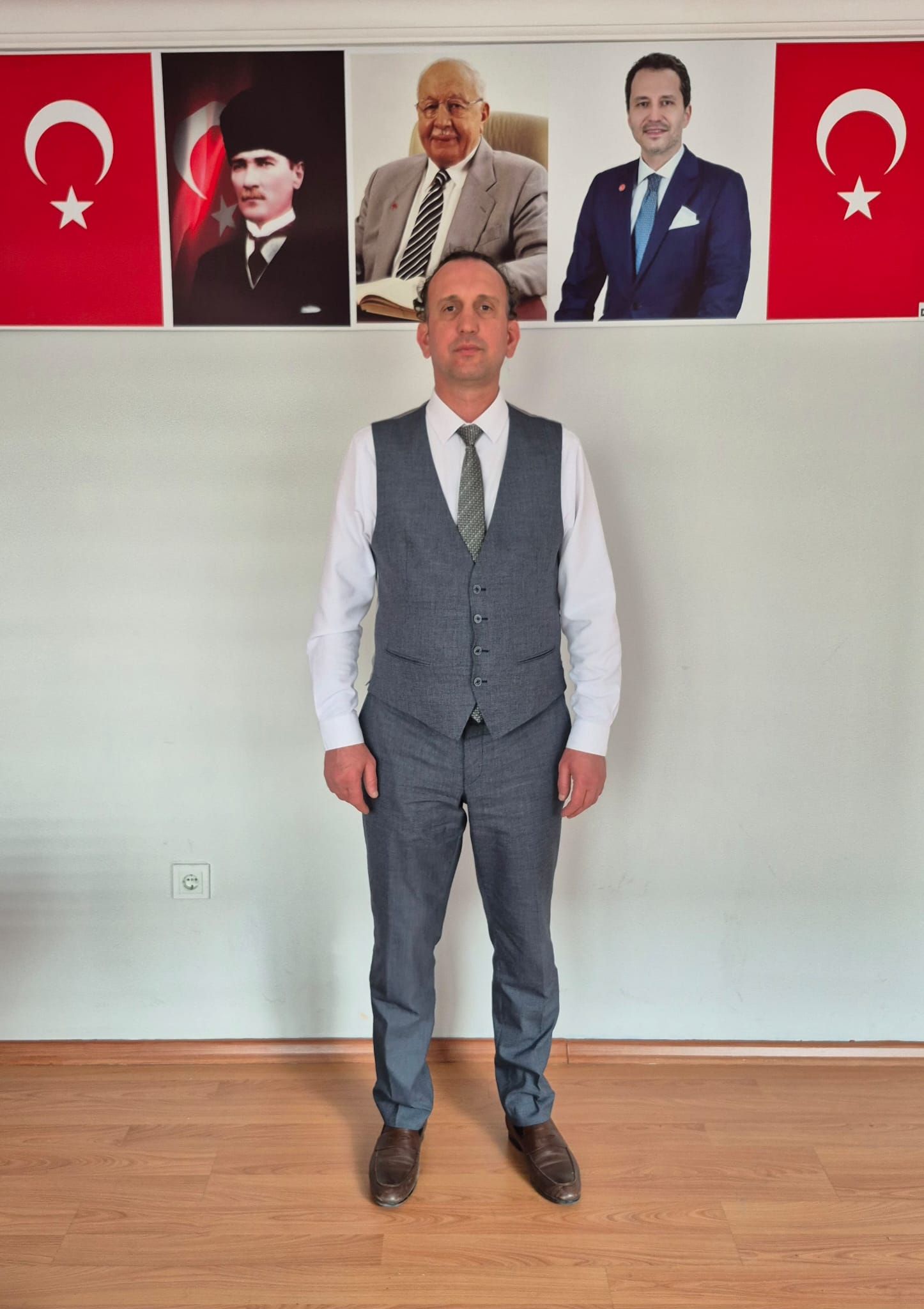 Yeniden Refah Partisi Aliağa İlçe Başkanı Hüseyin Eryılmaz'dan Türk Bayrağına Yönelik Saldırıya Tepki