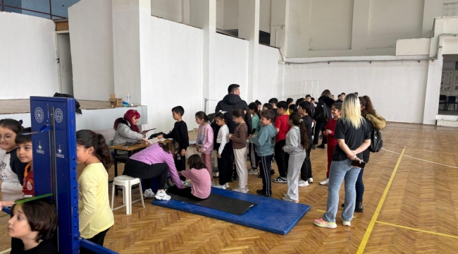 Aliağa'da 1120 Öğrenci Sportif Yetenek Taramasından Geçti