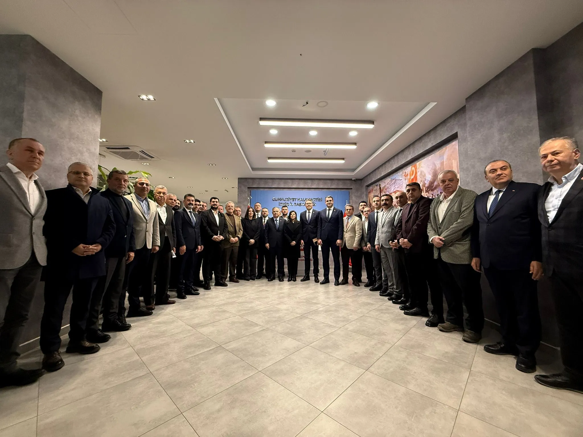 Aytekin ilçe başkanlarıyla buluştu: Buca'nın yol haritasını açıkladı!