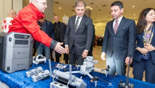 Başkan Tugay: Birden fazla yangın uçağı kiralamaya hazırız