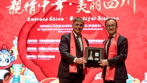 Çin Yeni Yılı İzmir'de kutlandı