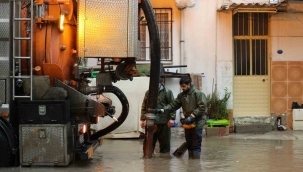 İzmir'de 187 su baskını ihbarına müdahale edildi