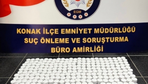 İzmir'de yarım milyona yakın uyuşturucu hap ele geçirildi
