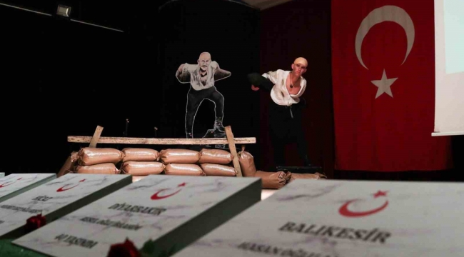 Aliağa'da Çanakkale Zaferi'nin 111. yıl dönümü kutlandı