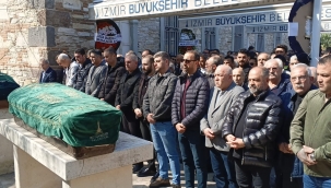 Aliağa'da İki İsim Son Yolculuğuna Uğurlandı: Mehmet Nuri Bayramoğlu ve İbrahim Ateşci Toprağa Verildi