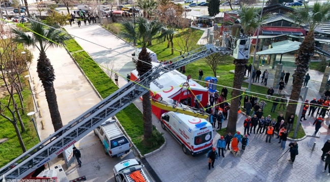İzmir Adliyesi'nde nefes kesen bomba tatbikatı