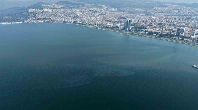 İzmir Körfezi'nde yine dış kaynaklı kirlilik alarmı