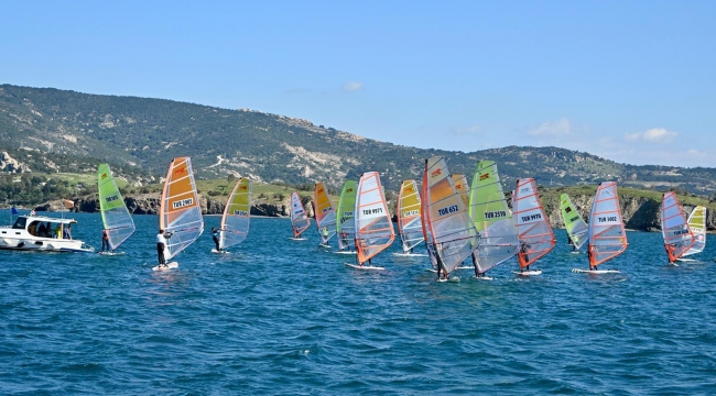 Valilik Kupası Yelken Yarışları Foçada Yapıldı